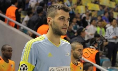 Аничич забил второй гол в ворота «Бенфики»