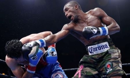 Эрисланди Лара: «Вижу у Головкина много ошибок»