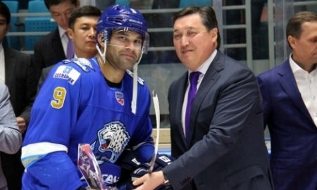 Мамин пообещал решить проблему с паркингом на новой арене «Барыса»