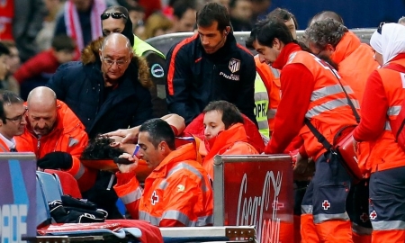 Полузащитник «Атлетико» Тьягу получил перелом ноги