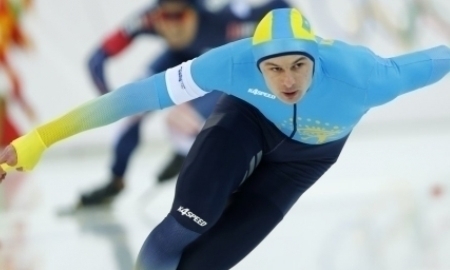 Роман Креч готовится к третьему этапу Кубка мира по конькобежному спорту