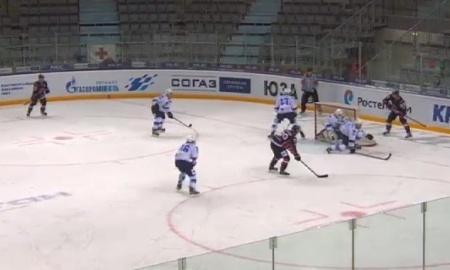 Видео матча МХЛ «Омские Ястребы» — «Снежные Барсы» 3:2 Б