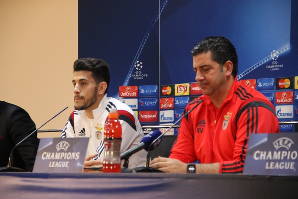 Руй Витория: «Играть на искусственном поле лучше, чем при минус 15 на натуральном»