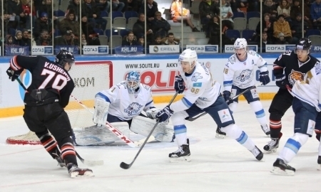 Российские СМИ: «„Барыс“ был бит в Хабаровске»