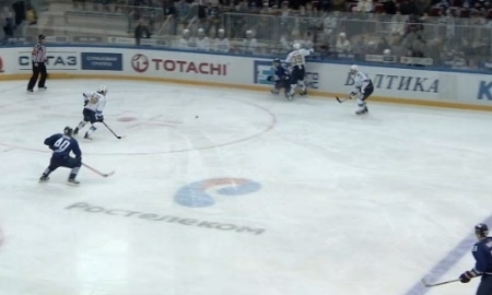 Видеообзор матча КХЛ «Адмирал» — «Барыс» 6:3