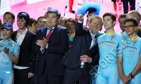 В Астане состоялось чествование велосипедных команд страны