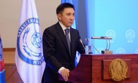 Ерлан Кожагапанов: «Спрашиваю у казахстанцев, кто должен стать главным тренером сборной и горжусь этим»