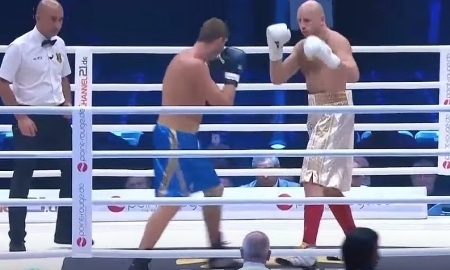 Видео боя турнира AIBA Pro Boxing Антон Пинчук — Давид Граф