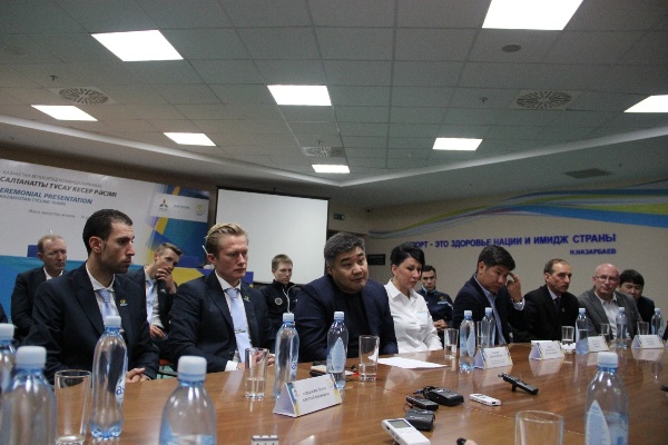 «С прицелом на Олимпиаду», или Чем еще запомнилась презентация велосипедных команд Казахстана