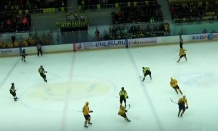 Видео матча ВХЛ «Сарыарка» — «Дизель» 4:3