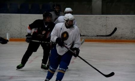 Стал известен состав женской казахстанской «молодежки» на чемпионат мира