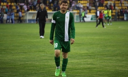 Тлешев выбирает между «Окжетпесом» и «Таразом»