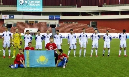 Казахстан набрал первое очко на Мемориале Гранаткина
