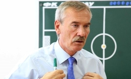 Анатолий Юревич: «В Казахстане популярность футбола невероятная»