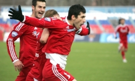 «Атырау» подписал Мулдарова