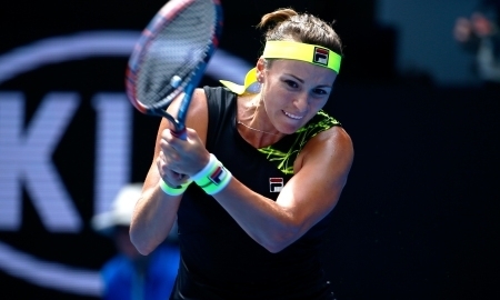 Шведова и Стосур проиграли во втором круге парного разряда Australian Open