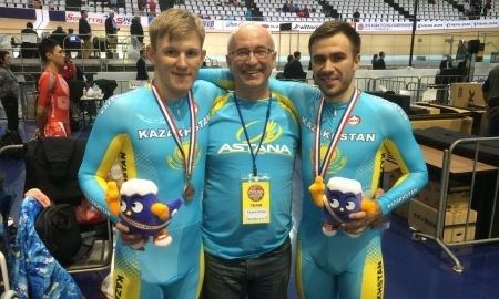 Казахстанские велогонщики завоевали 11 медалей на чемпионате Азии