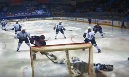 Видео матча ВХЛ «Южный Урал» — «Торпедо» 2:4