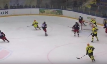 Видео матча ВХЛ «Зауралье» — «Сарыарка» 0:3