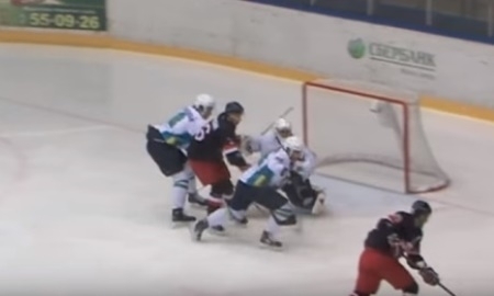 Видеообзор матча ВХЛ «Зауралье» — «Торпедо» 1:0