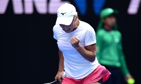 Фоторепортаж с матча первого круга «Australian Open» Юлия Путинцева — Каролин Возняцки 1:6, 7:6, 6:4