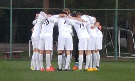 Фоторепортаж с товарищеского матча «Тобол» — «Сараюни» 2:0