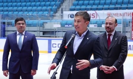 Видео с посещения Геннадием Головкиным ДЮСШ «Барыса»