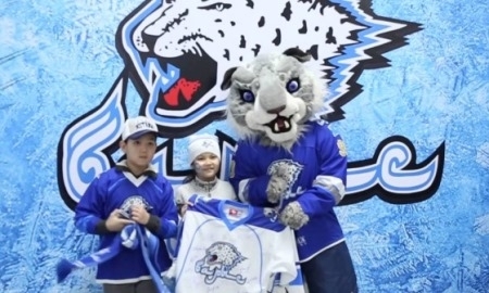 Игра КХЛ «Барыс» — «Трактор» в проекте «Вокруг матча»