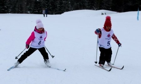 Юные лыжники ВКО пробежались по Риддеру