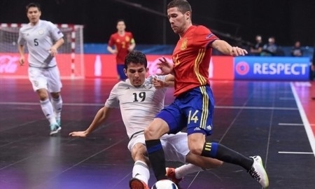 Казахстан уступил Испании в полуфинале ЕВРО-2016