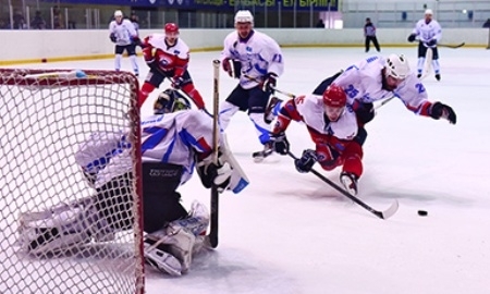 Листки хоккейного календаря. Неделя № 23. 8-14 февраля. Гости рулят