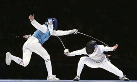 Сборная Казахстана выиграла серебряные медали на этапе Кубка мира по фехтованию