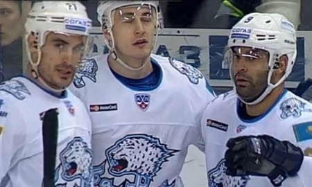 Видео шайб матча КХЛ «Ак Барс» — «Барыс» 5:2