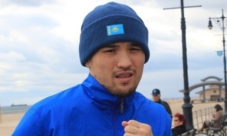 Даурен Елеусинов одержал пятую победу на профи-ринге