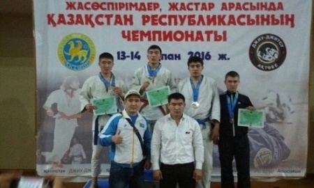 Шымкентский боец выиграл путевку на чемпионат мира по джиу-джитсу