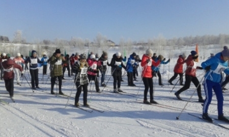 В Петропавловске свыше 200 человек вышли на старт лыжных гонок