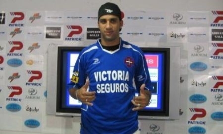 Экс-нападающий «Иртыша» Эвандро Ронкатто вернулся в Бразилию