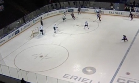 Видео матча МХЛ «Стальные Лисы» — «Снежные Барсы» 2:1