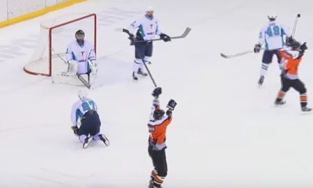 Видеообзор матча ВХЛ «Спутник» — «Торпедо» 1:2 Б