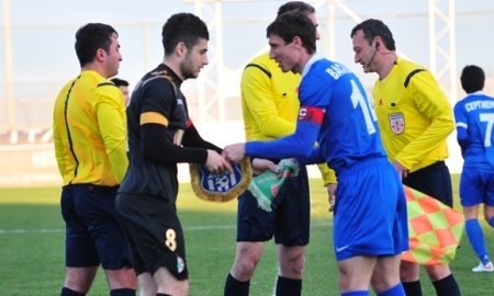 Фото с товарищеского матча «Тараз» — «Истиклол» 2:2