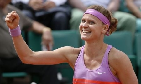 Шведова сыграет с Шафаржовой на турнире в Индиан-Уэллс