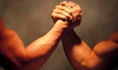 Таразский спортсмен завоевал пояс интерконтинентального чемпиона по армрестлингу