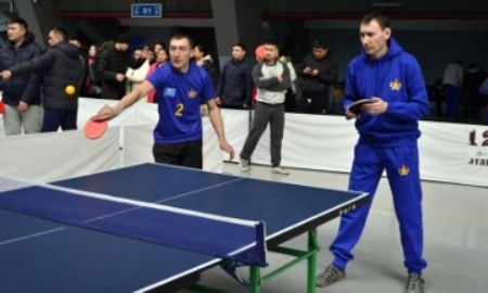 В Астане наградили военнослужащих — чемпионов по настольному теннису