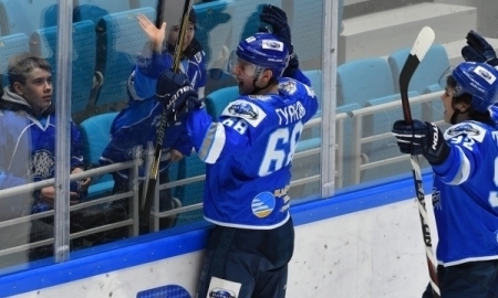 «Снежные Барсы» вышли в 1/4 плей-офф МХЛ