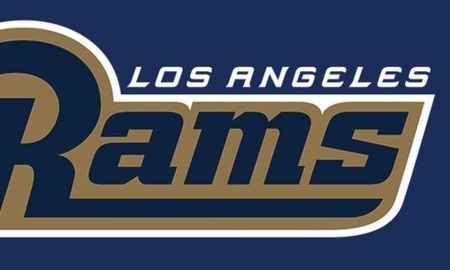 Головкин будет одет в цвета команды NFL в апрельском бою против Уэйда