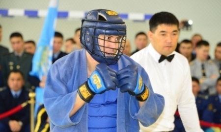 Военнослужащие сменили военную форму на кимоно