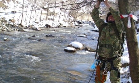 Казахстанцы сразятся с бойцами других стран в десантном биатлоне
