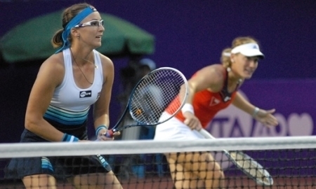 Шведова и Бабош вышли в четвертьфинал «Miami Open»