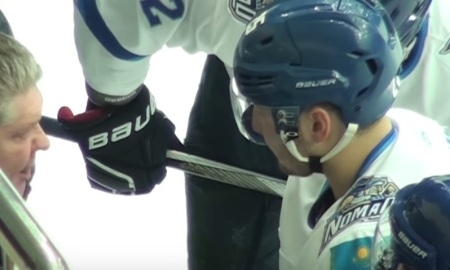 Как Дамир Рыспаев избил двух хоккеистов «Иртыша»