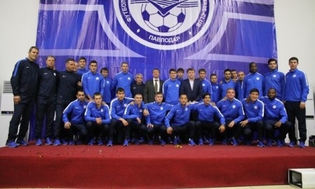 Фоторепортаж с презентации «Иртыша»